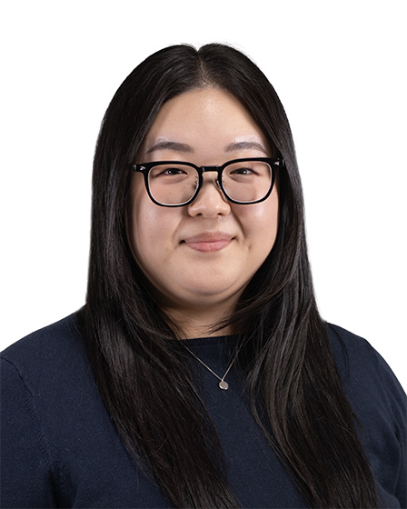 Jasmine Lee, PA Headshot