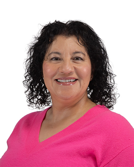 Enas Tuppo, MD Headshot