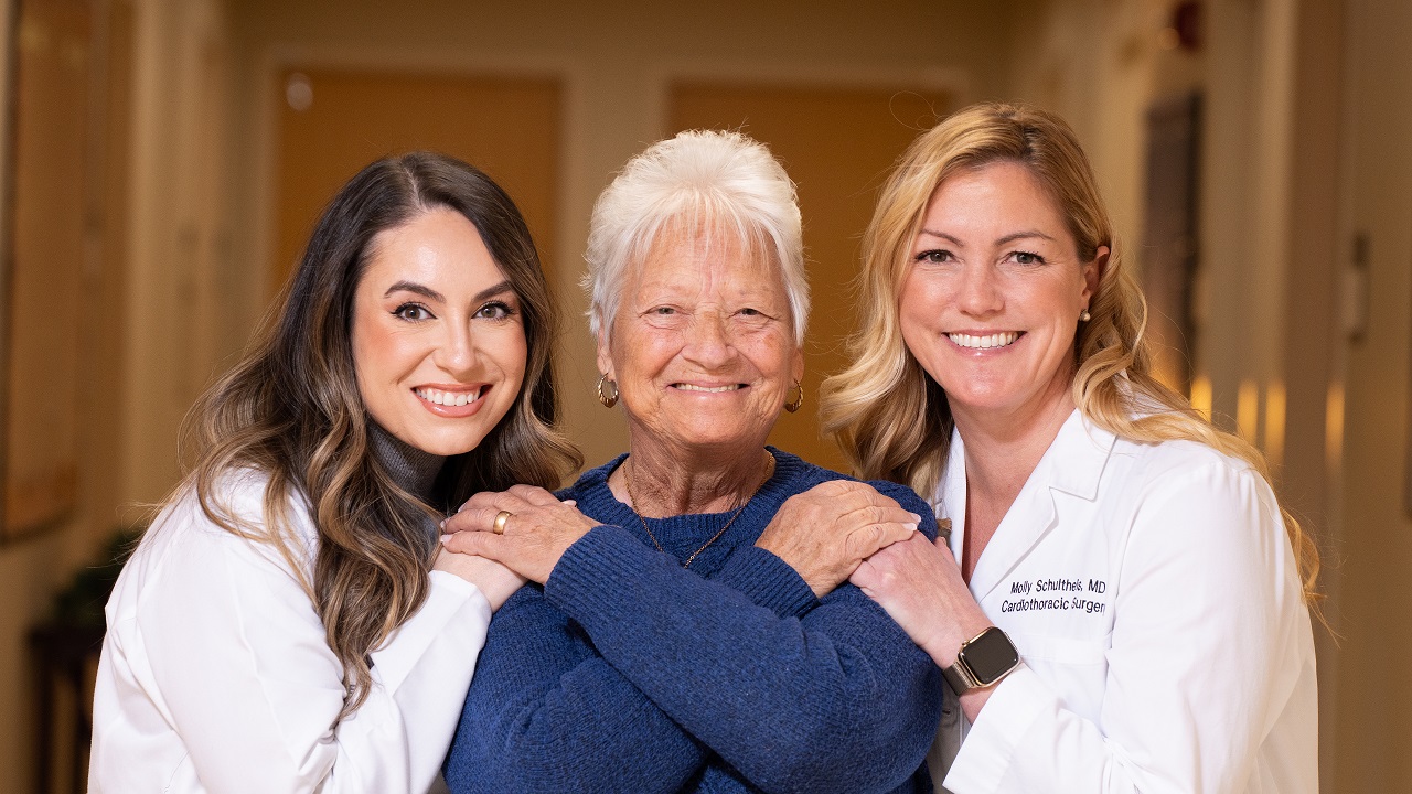 Patient Frances Olenik with Dr Razan Shamoon and Dr Molly Schultheis
